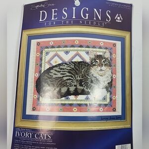 Designs for the Needle Gemma on a Dhurrie Ivory Cats Cross Stitch Kit 5603